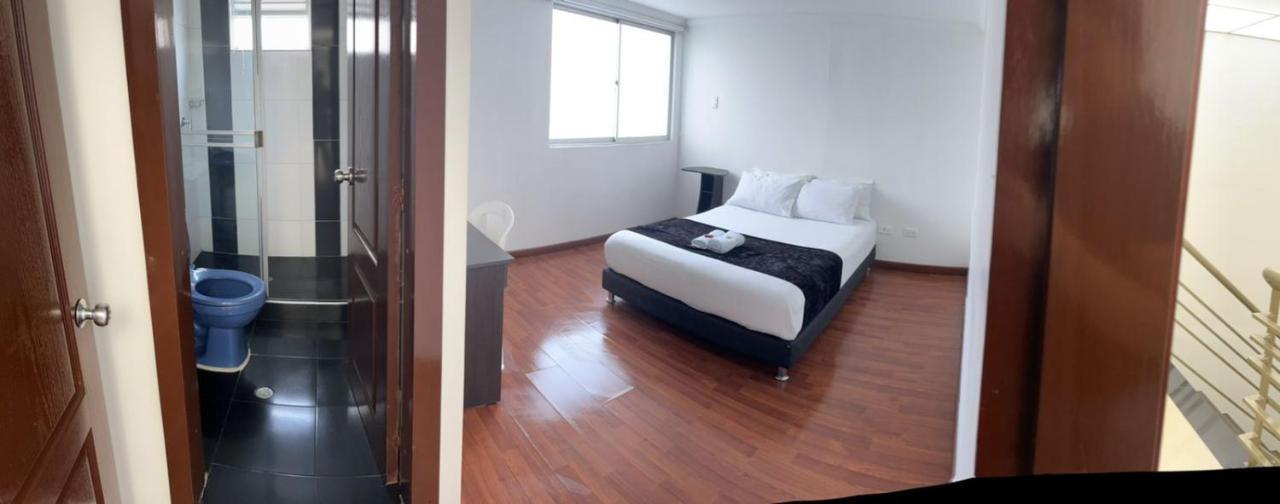 Hotel Embassy Star Bogotá Kültér fotó