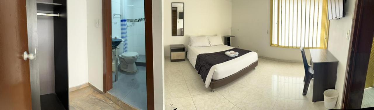 Hotel Embassy Star Bogotá Kültér fotó