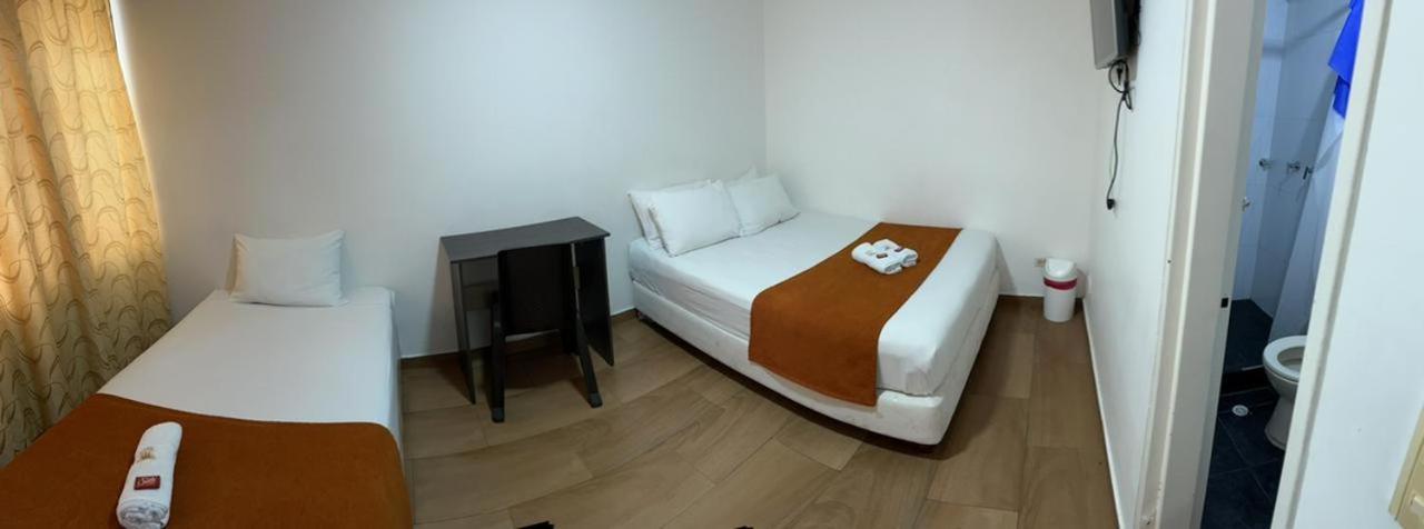 Hotel Embassy Star Bogotá Kültér fotó